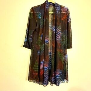 Creation semi-transparent long-length, lightweight wrap. Size M. Preowned.